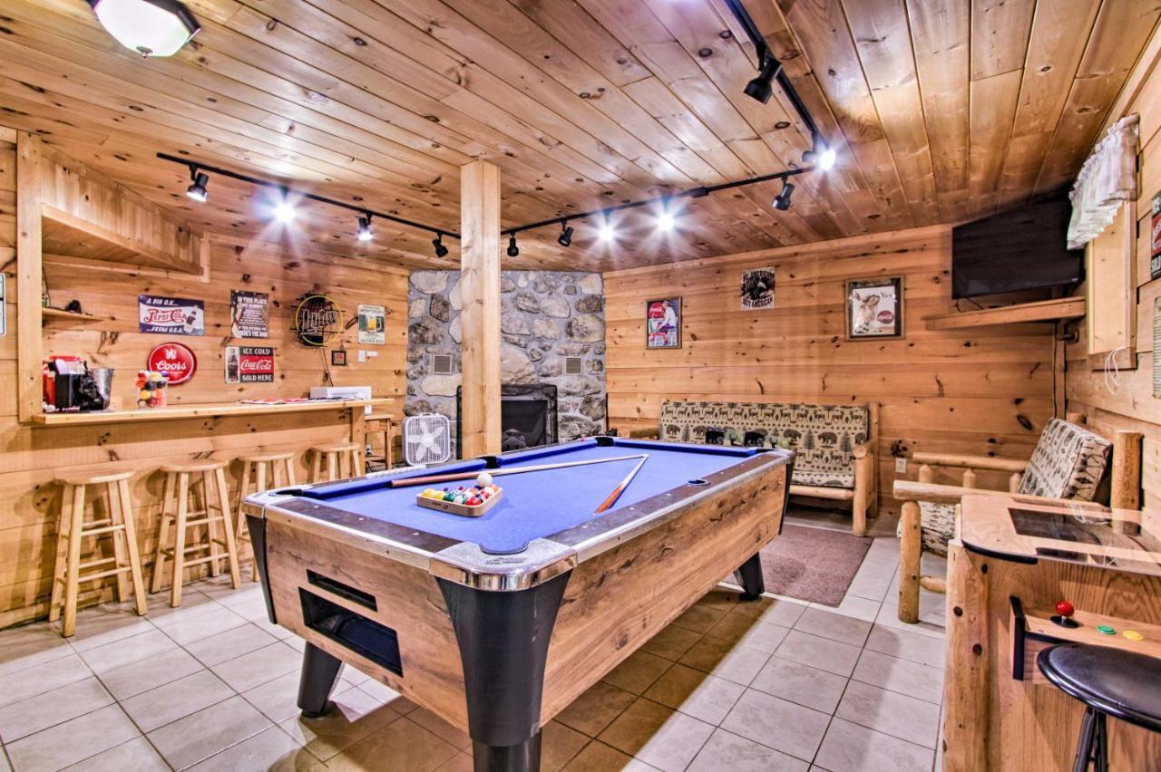 A-Frame Cabin With Hot Tub Less Than 1 Mi To Ober Gatlinburg Villa Dış mekan fotoğraf